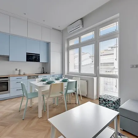 Lion - Nicea Apartament With Parking & Ac Apartment *